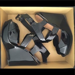 Badgley Mischka Black Farquar Size 10